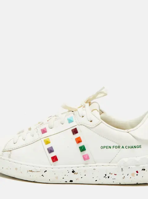 Valentino Rockstud Size 39 Multicolor Leather Low Top Sneakers
