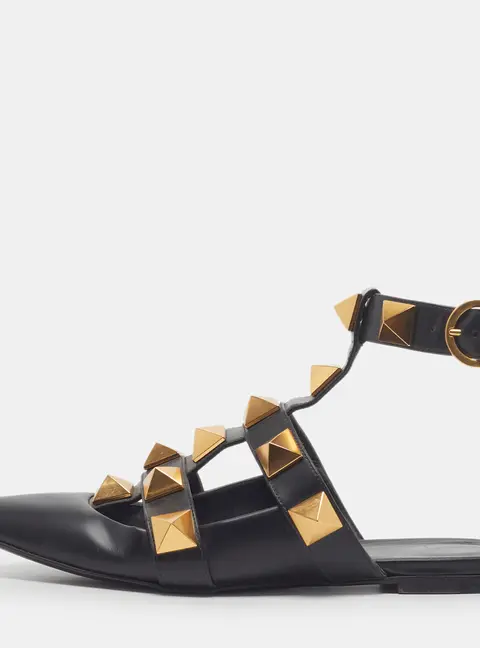 Valentino Roman Stud Size 37 Black Leather Ankle Strap Flat Sandals