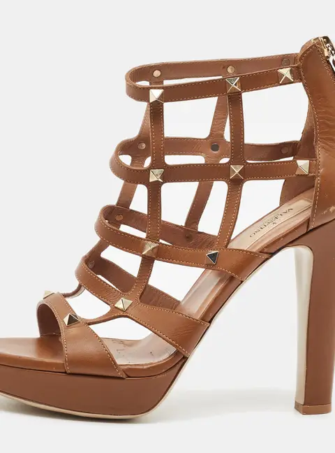 Valentino Rockstud Size 39 Brown Leather Gladiator Sandals