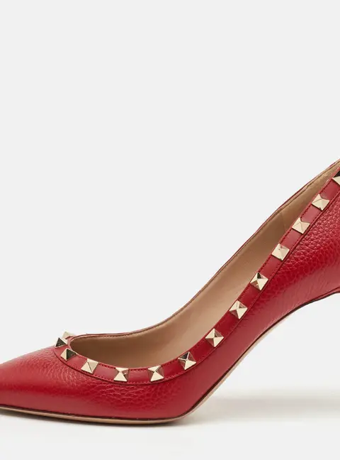 Valentino Rockstud Size 39.5 Red Leather Pointed Toe Pumps