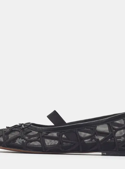 Valentino Toile Iconographe Size 37 Black Leather and Net Ballet Flats