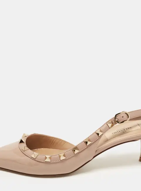 Valentino Rockstud Size 37.5 Beige Leather D'orsay Pumps