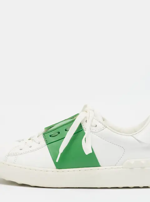 Valentino Rockstud Size 37 White/Green Leather Lace Up Sneakers