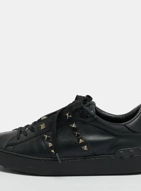 Valentino Rockstud Untitled Size 37.5 Black Leather Lace Up Sneakers