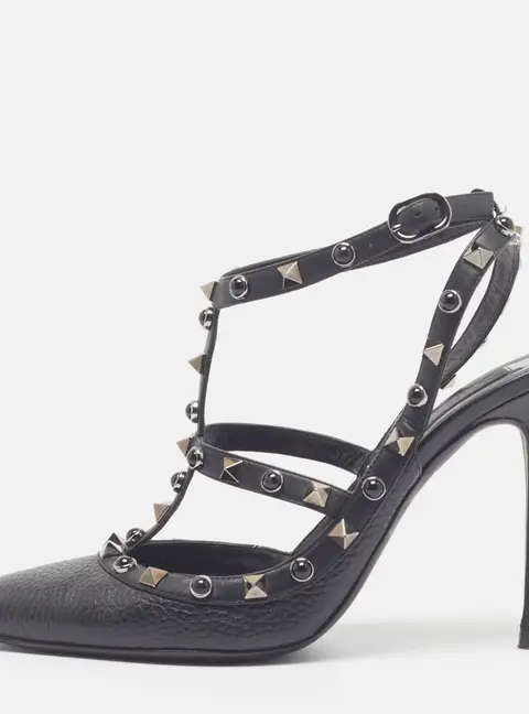 Valentino Rockstud Caged Size 38.5 Black Leather Pumps