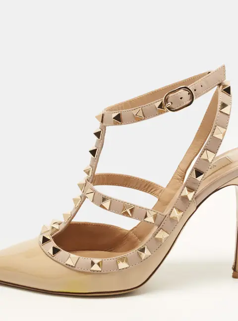 Valentino Rockstud Size 37 Beige Leather and Patent Leather Pumps