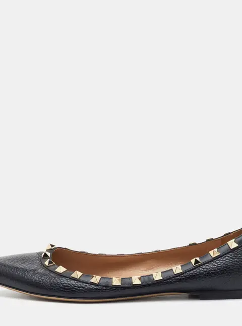 Valentino Rockstud Size 39.5 Black Leather Pointed Toe Ballet Flats