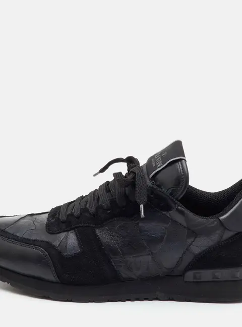 Valentino Rockrunner Size 41 Black Canvas, Leather and Suede Low Top Sneakers