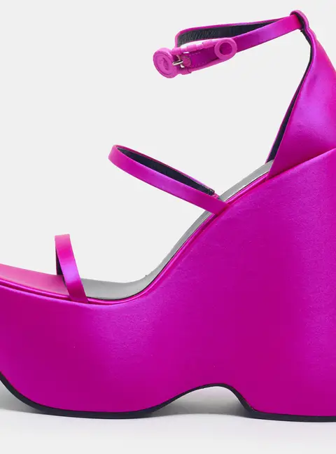 Versace Medusa Size 39 Pink Satin Platform Wedge Ankle Strap Sandals