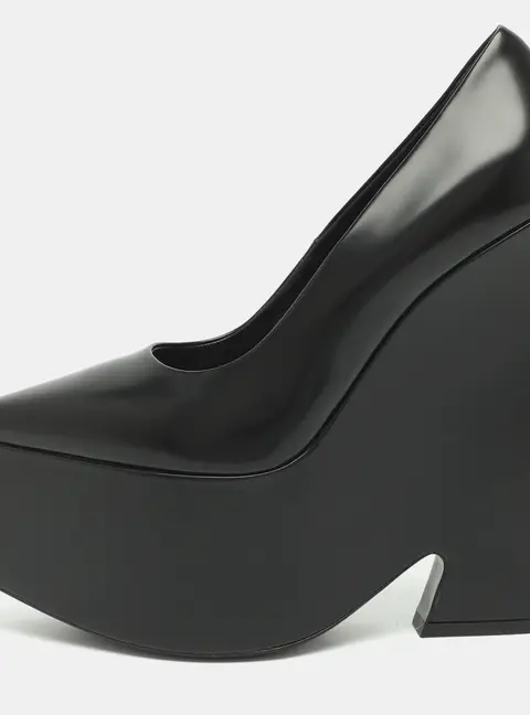 Versace Size 41 Black Leather Wedge Platform Pumps