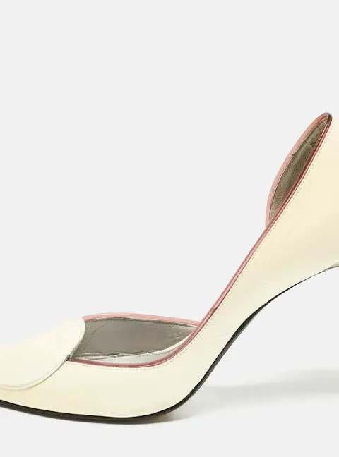 Versace Cream Patent Leather Medusa Pointed Toe D'orsay Pumps Size 36