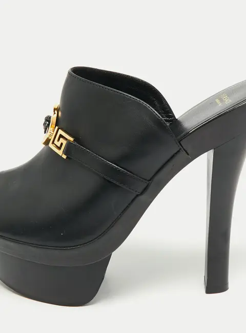 Versace Black Leather Medusa Insignia Slide Sandals Size 38.5