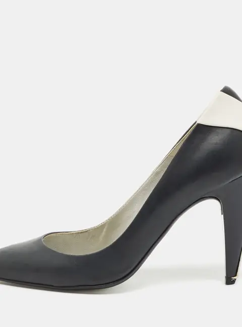 Versace Size 36 Black/White Leather Pointed Toe Pumps