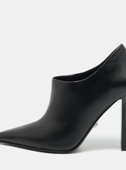 Versace Slice Size 39 Black Leather Boots