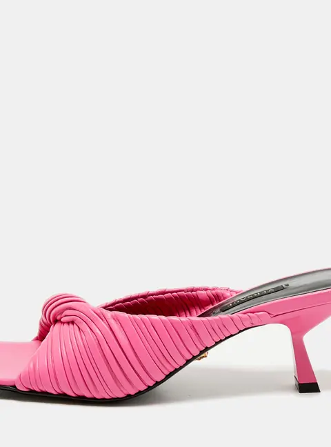 Versace V-Twist Size 38 Pink Pleated Leather Slide Sandals