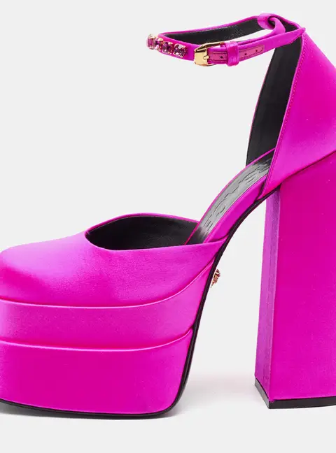 Versace Aevitas Size 38 Pink Satin Double Platform Pumps