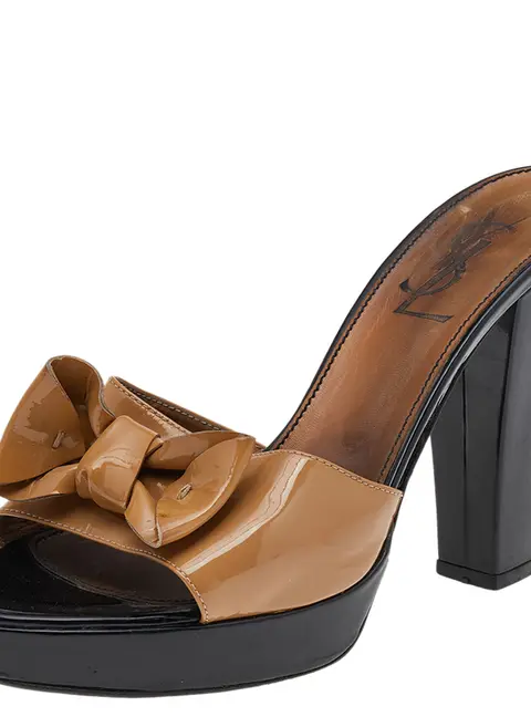Yves Saint Laurent Beige Patent Leather Bow Sandals Size 39