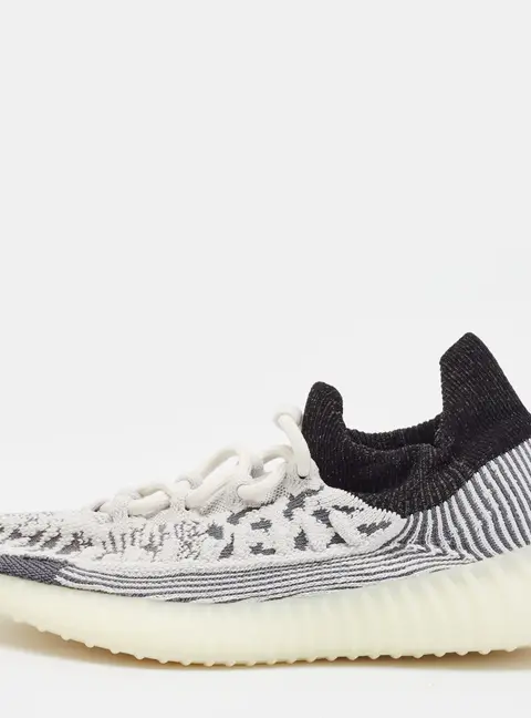 Yeezy x Adidas Boost 350 V2 CMPCT Slate Panda Size 36.5 White/Black Knit Fabric Low Top Sneakers