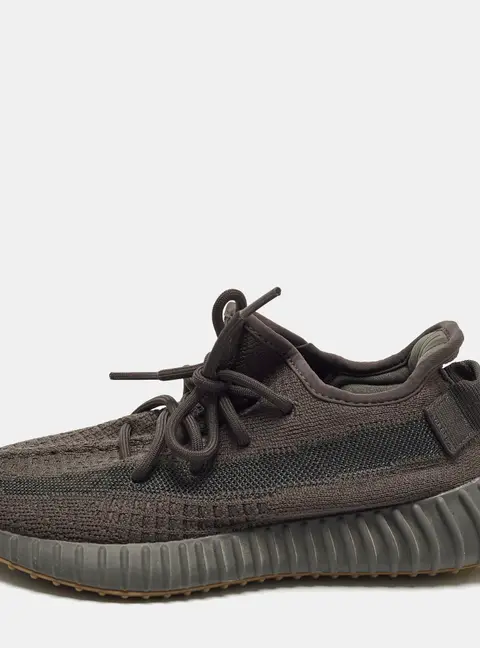 Yeezy x Adidas Boost 350 V2 Size 38 Grey Knit Fabric Cinder Low Top Sneakers