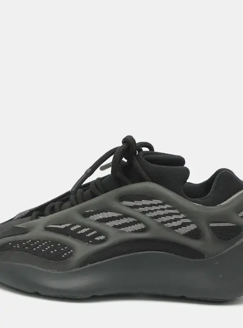 Yeezy x Adidas 'Alvah' 700 V3 Size 38 Black Knit Fabric and Mesh Low Top Sneakers