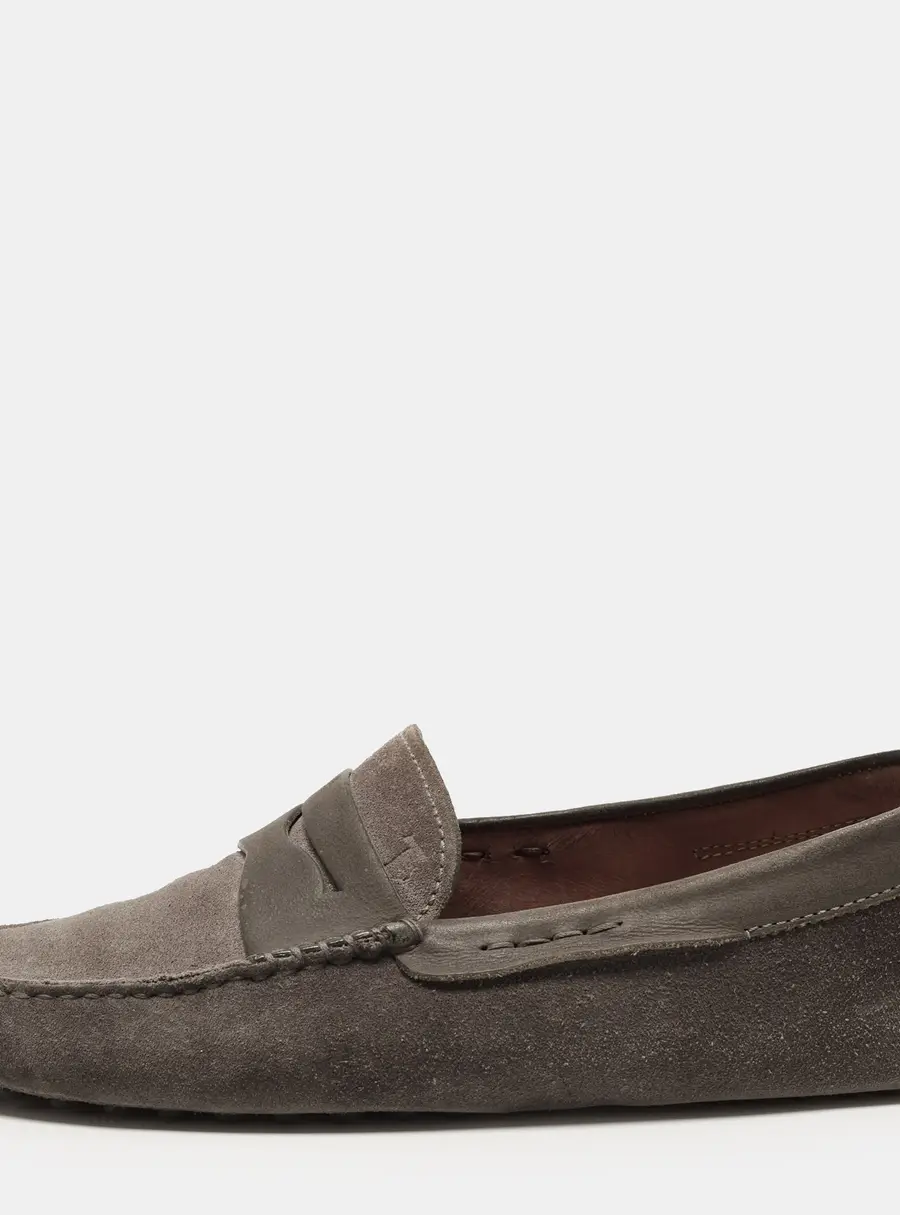 Tod's Gommino Size 40 Grey Suede Penny Loafers