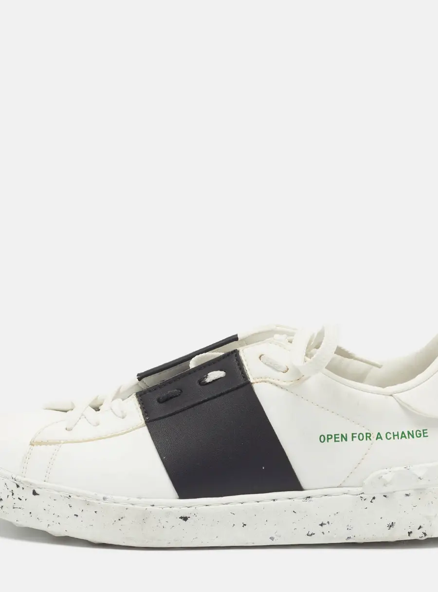 Valentino Vltn Open Rockstud Size 40 White/Black Leather Low Top Sneakers