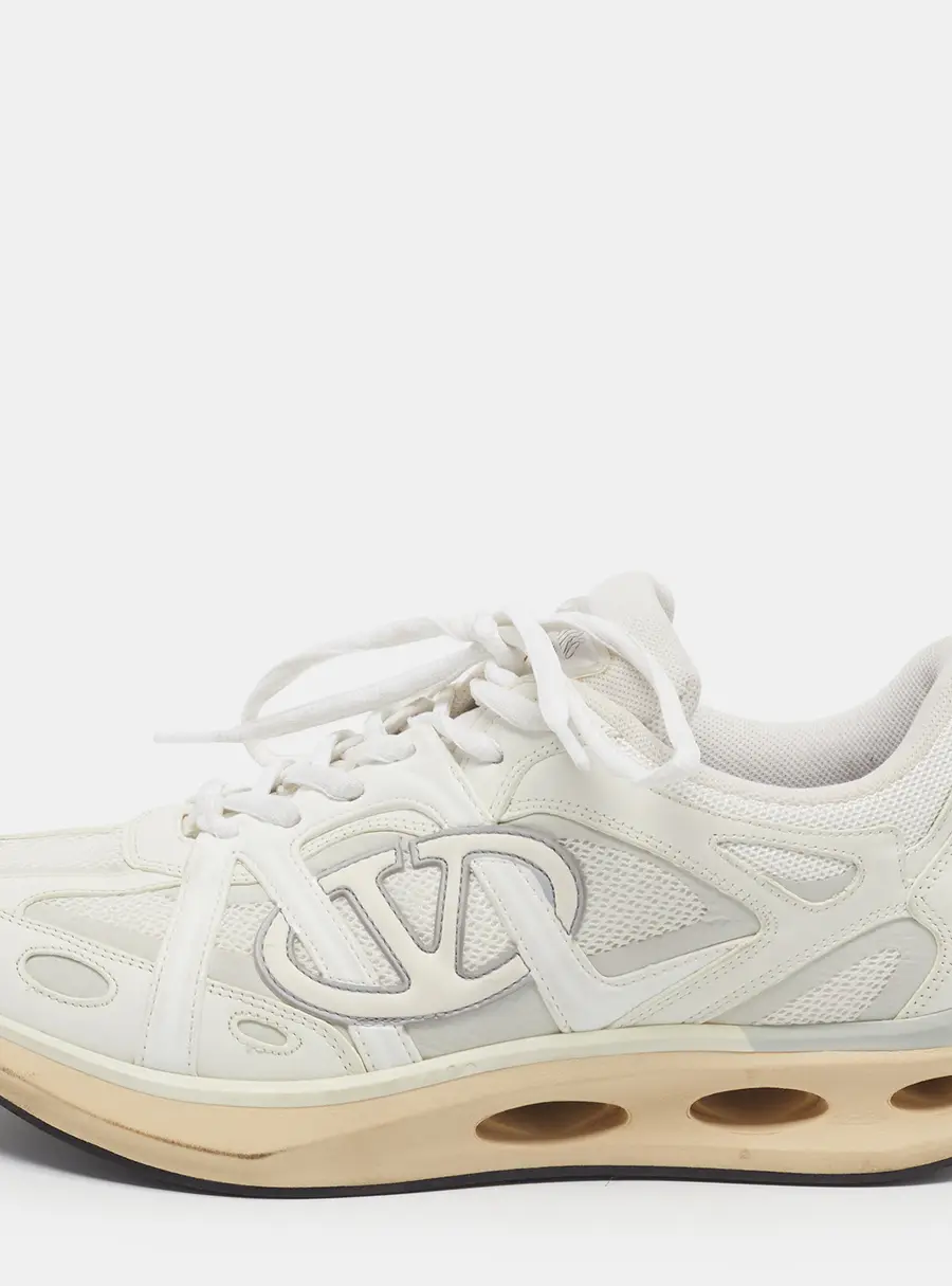 Valentino Garavani Vlogo Easyjog Size 41 White Leather and Mesh Lace Up Sneakers