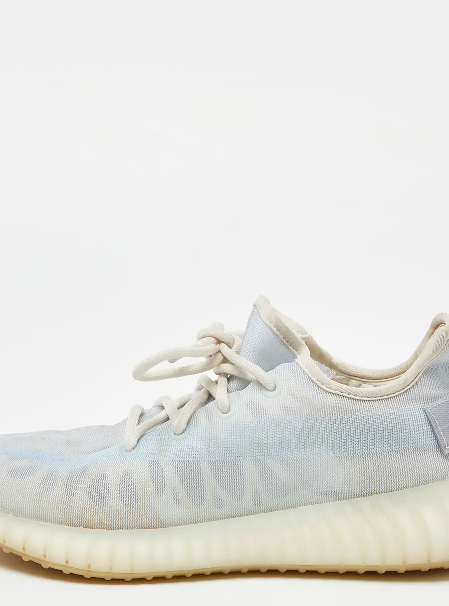 Yeezy x Adidas Blue/White Mesh Boost 350 V2 Mono Ice Sneakers Size 39 1/3