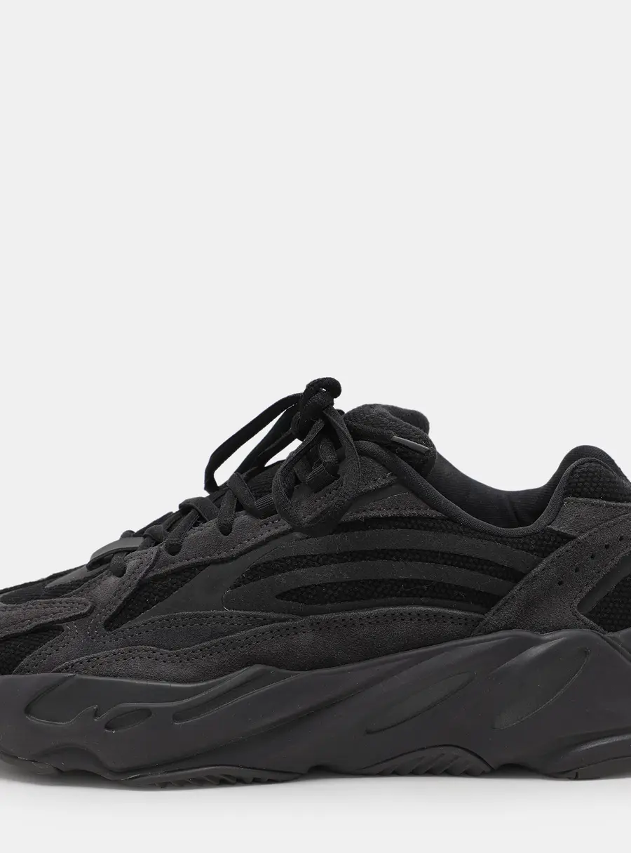 Yeezy x Adidas Black Suede and Mesh Boost 700 "Vanta" Low Top Sneakers Size 40 2/3