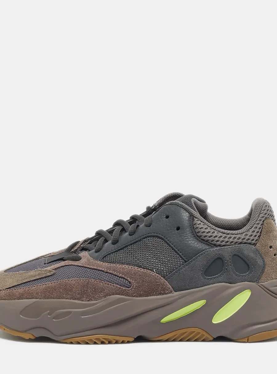 Yeezy x Adidas Dark Grey Suede and Mesh Boost 700 V2 Mauve Sneakers Size 44 2/3