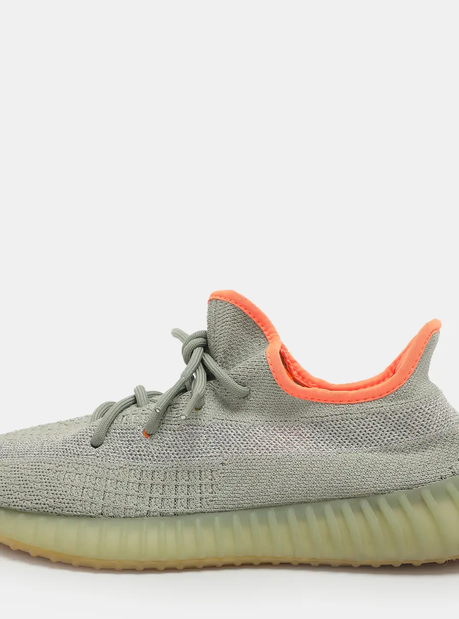 Yeezy x Adidas Boost 350 V2 Size 43 1/13 Desert Sage Knit Fabric Low Top Sneakers