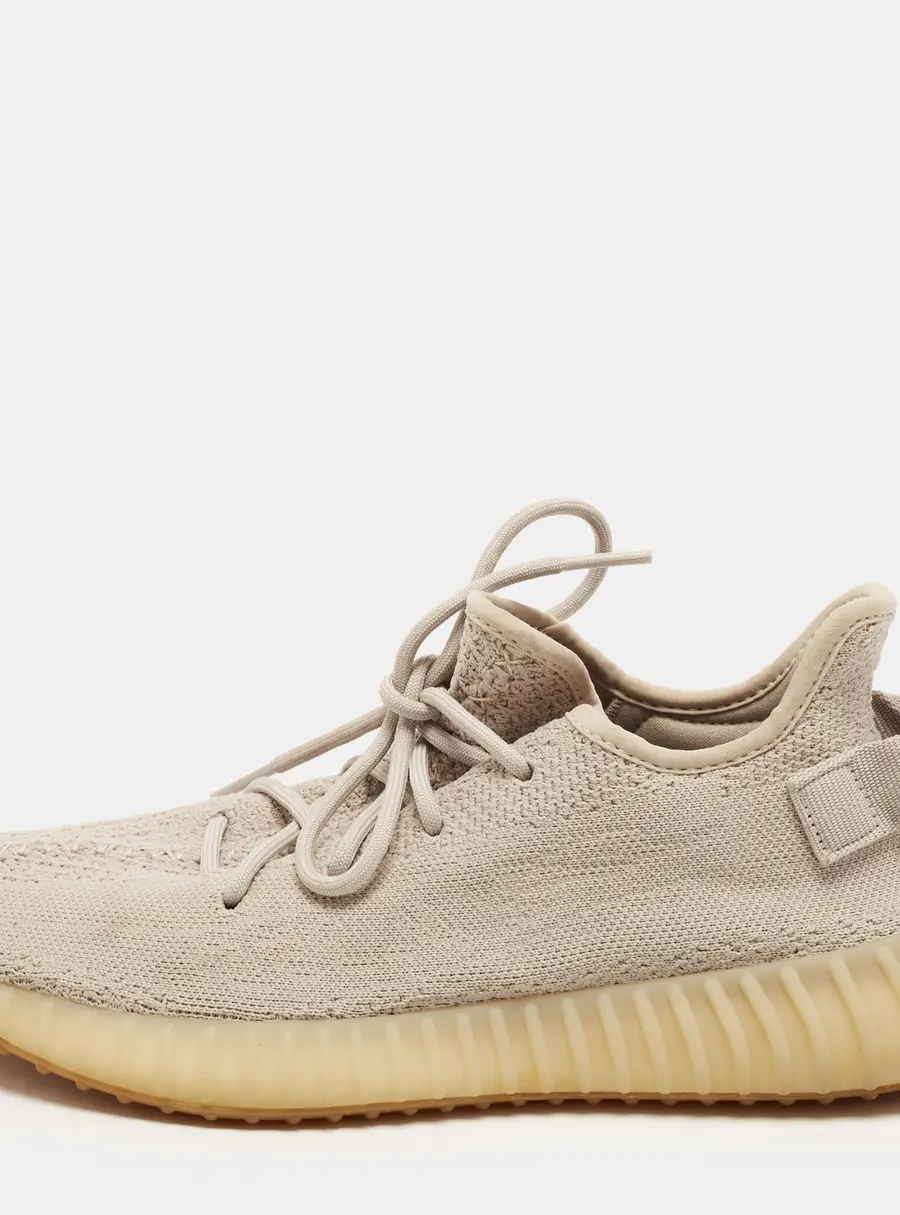 Yeezy x Adidas Boost 350 V2 Sesame Size 44 Grey Knit Fabric Low Top Sneakers