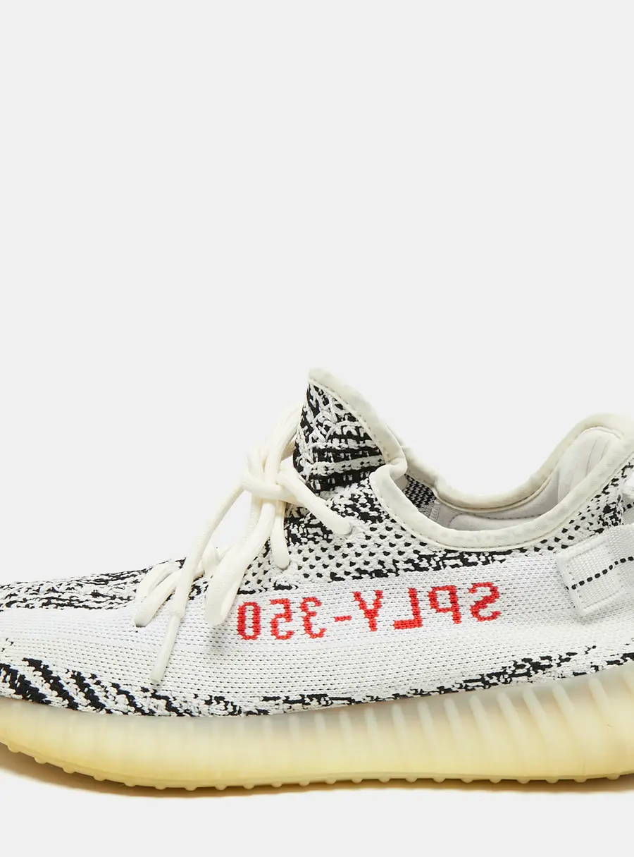 Yeezy x Adidas Boost 350 V2 Zebra Size 43 1/3 White/Black Knit Fabric Low Top Sneakers