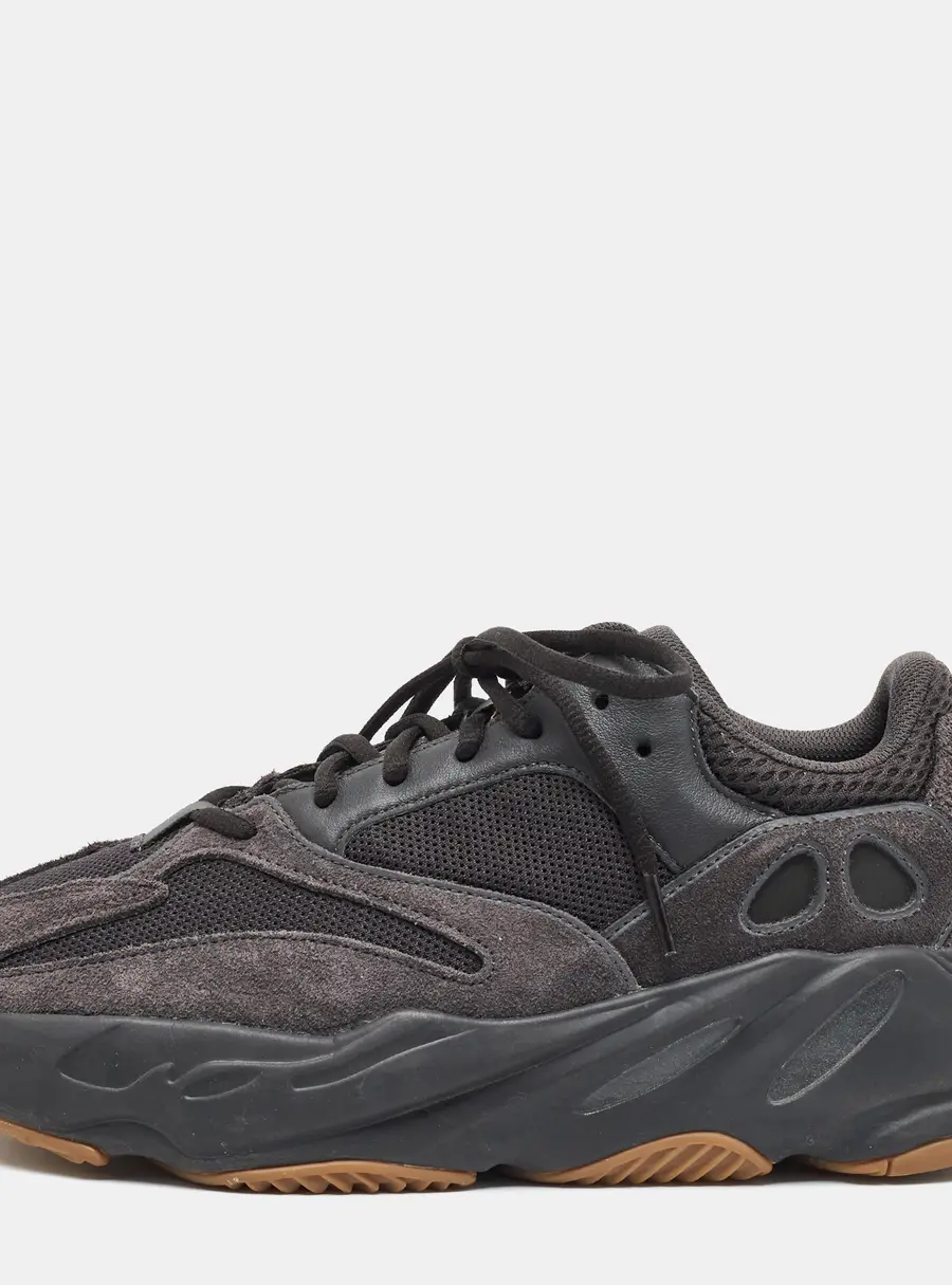 Yeezy x Adidas Boost 700 Utility Black Size 46 Black Mesh and Suede Low Top Sneakers