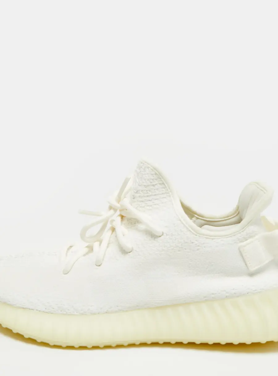 Yeezy x Adidas Boost 350 V2 Size 45.5 White Knit Fabric Low Top Sneakers