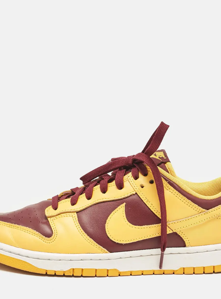 Air Jordans Yellow/Burgundy Leather Dunk Retro Arizona Lace Up Sneakers Size 44