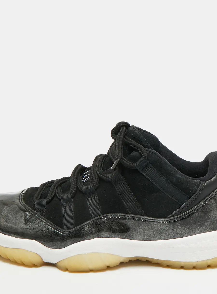 Air Jordans Jordan 11 Size 42.5 Black PVC and Suede Low Barons Lace Up Sneakers
