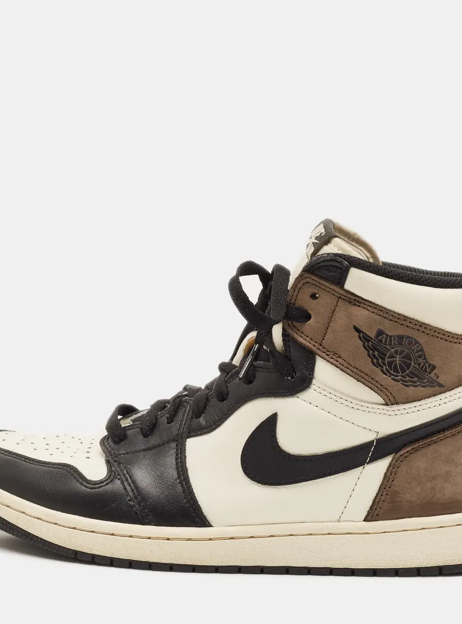 Air Jordans Air Jordan 1 Size 44 Tricolor Leather and Nubuck Leather Retro OG Dark Mocha High Top Sneakers