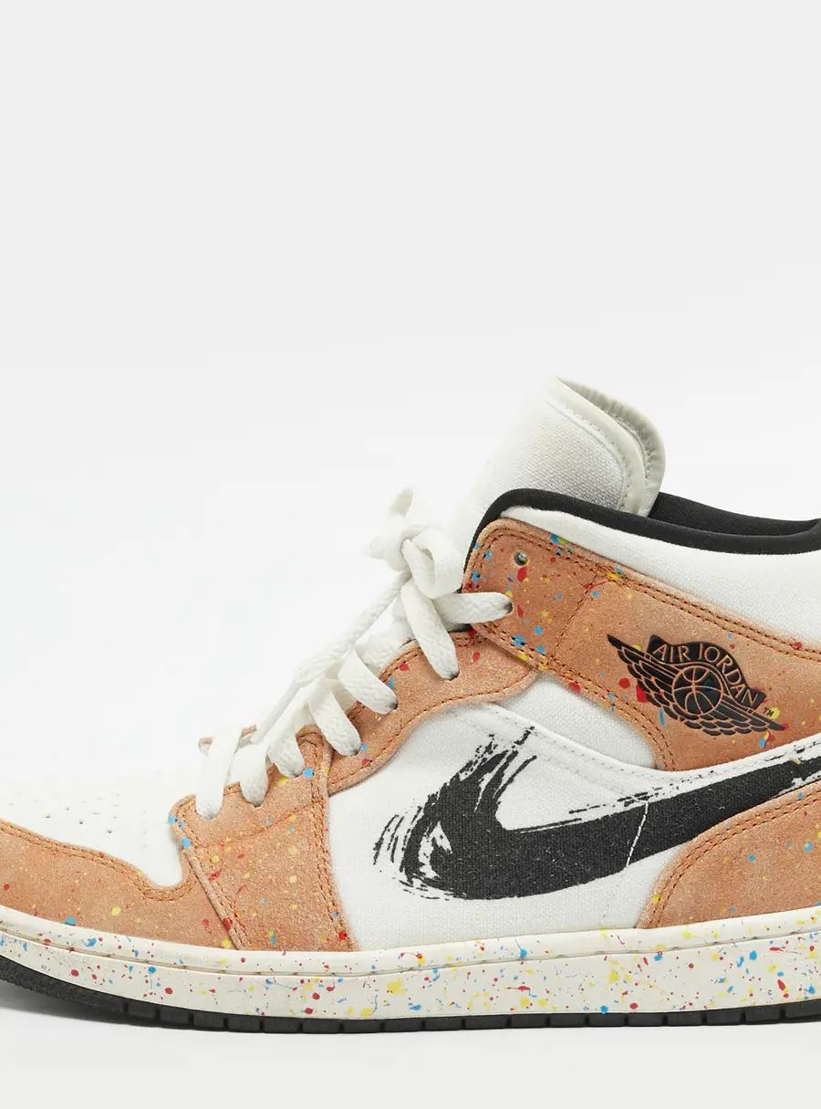 Nike Air Jordans 1 Mid SE Brushstroke Paint Splatter Size 44 Two Tone Canvas and Suede High Top Sneakers