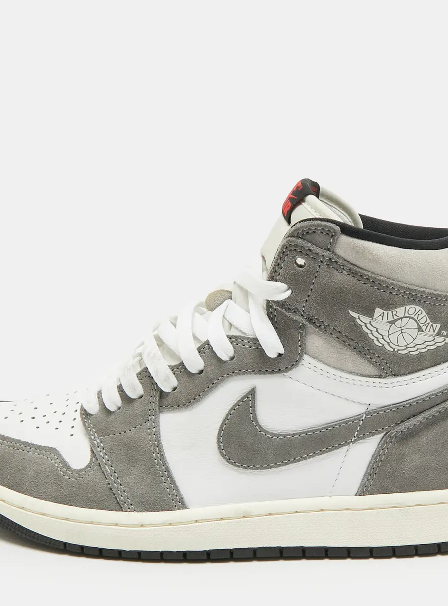 Air Jordans Jordan 1 Retro OG Washed Black Size 43 White/Grey Leather and Suede High Top Sneakers