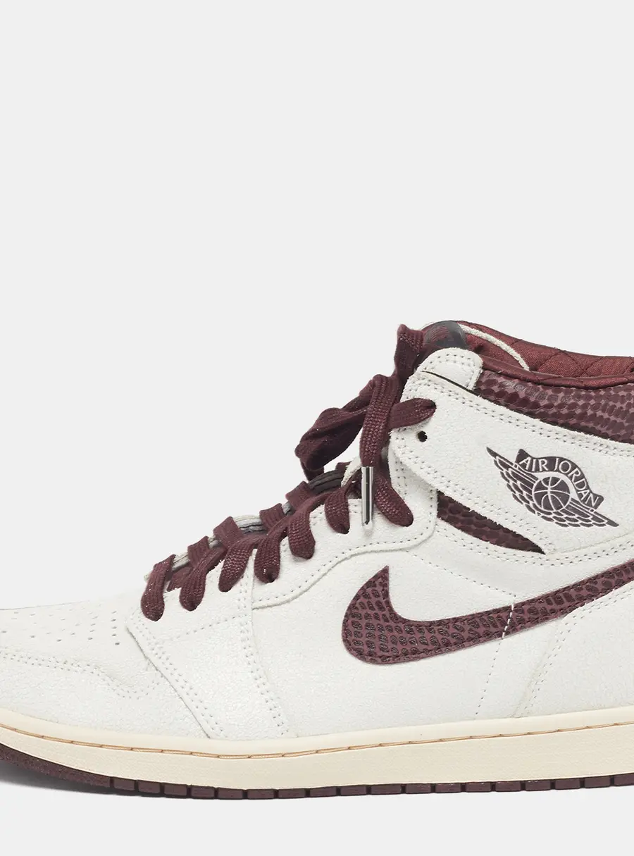 Air Jordans Jordan 1 Retro OG A Ma Maniére Size 44 White/Burgundy Cracked Leather High Top Sneakers