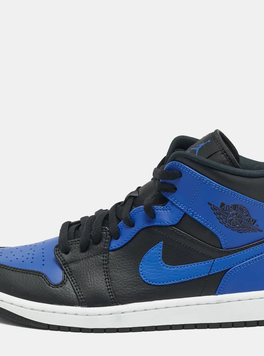 Air Jordans Jordan 1 Hyper Royal Size 44 Blue/Black Tumbled Leather Mid Top Sneakers