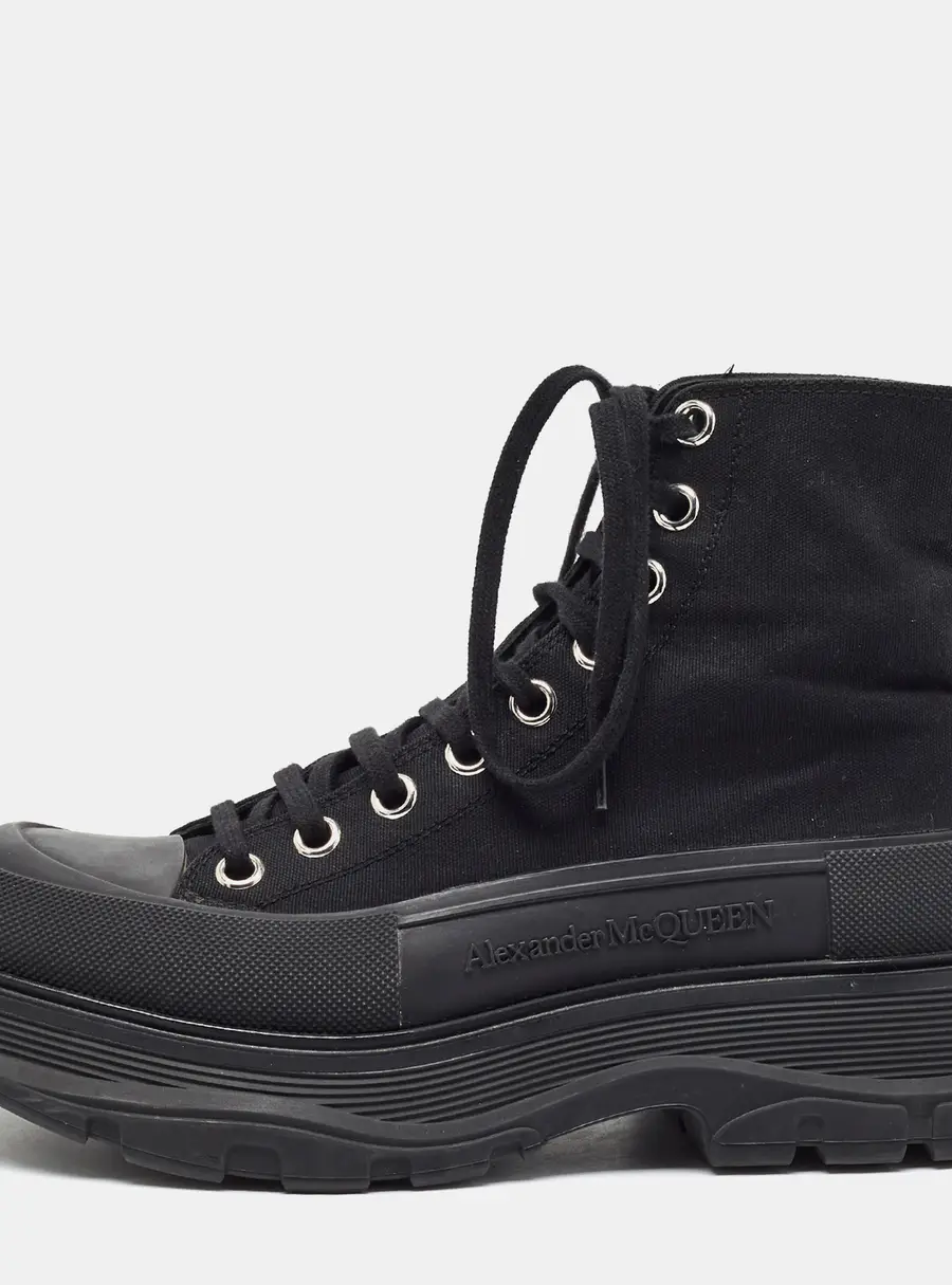 Alexander McQueen Tread Slick Size 39 Black Canvas and Rubber High Top Sneakers