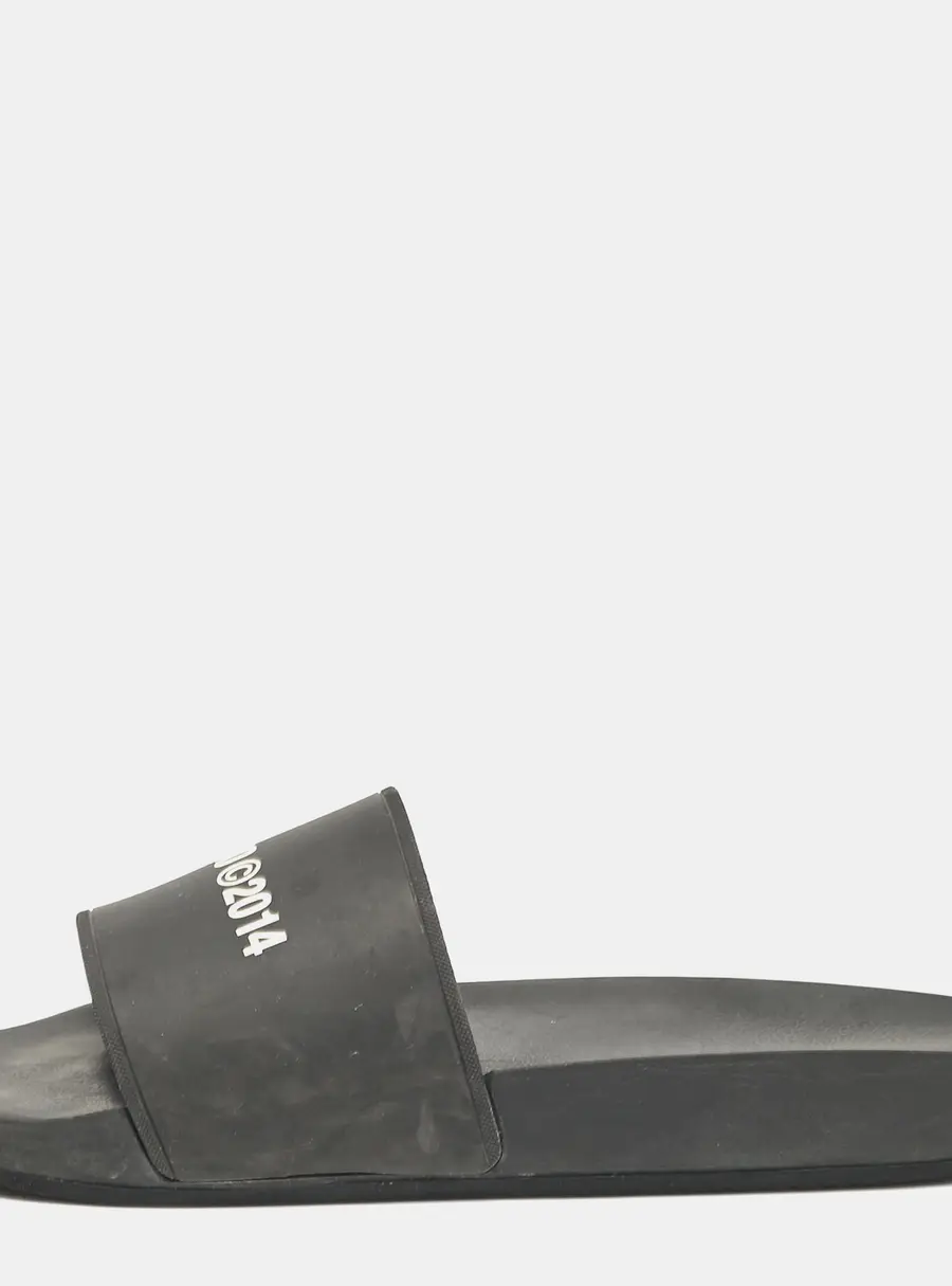 Axel Arigato Black Rubber Pool Slides Size 42