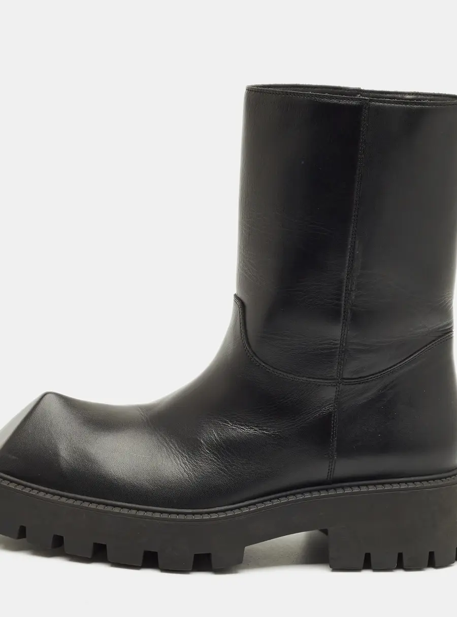 Balenciaga Rhino Size 41 Black Leather Chelsea Boots