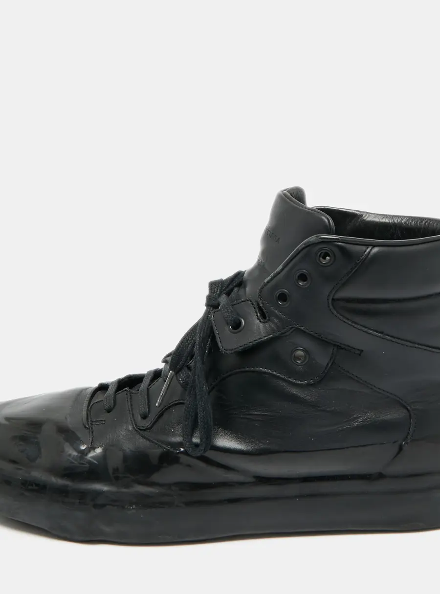 Balenciaga Size 45 Black Leather High Top Sneakers