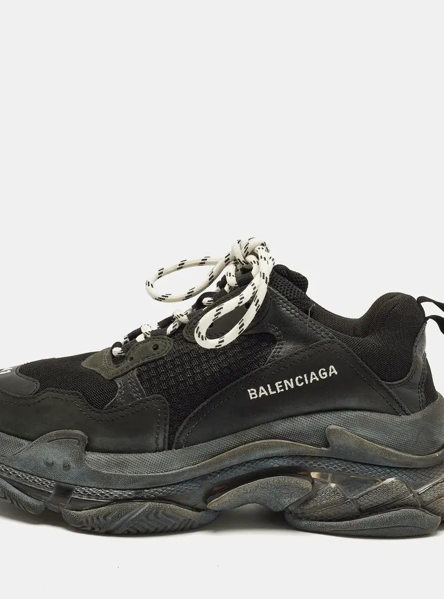 Balenciaga Triple S Size 41 Black Mesh and Nubuck Leather Lace Up Sneakers