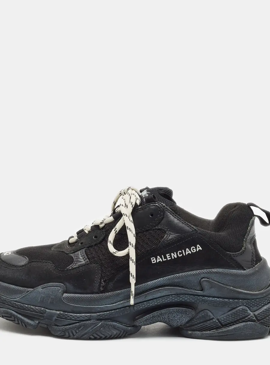 Balenciaga Triple S Size 42 Black Mesh and Nubuck Leather Low Top Sneakers