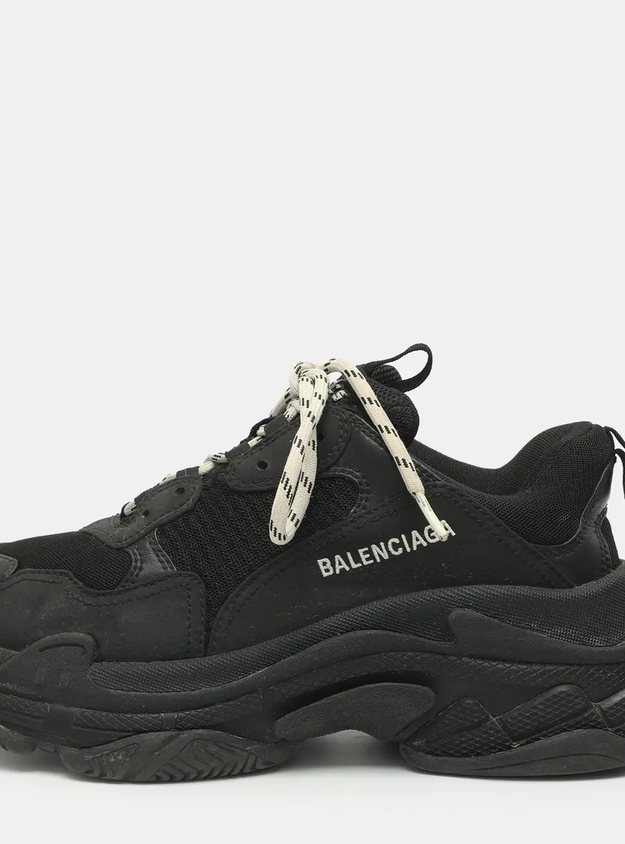 Balenciaga Triple S Size 41 Black Mesh and Nubuck Leather Lace Up Sneakers