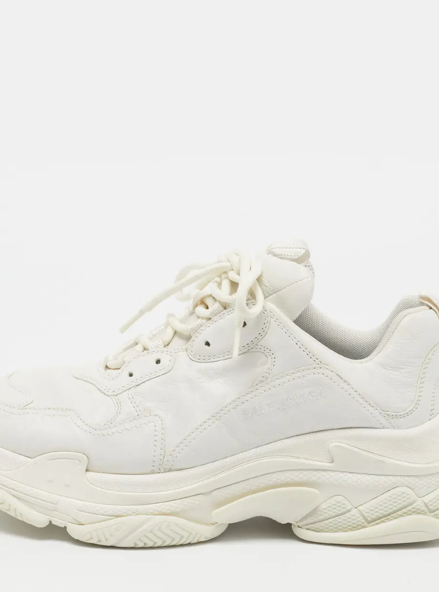 Balenciaga Triple S Size 44 White Leather Chunky Lace Up Sneakers